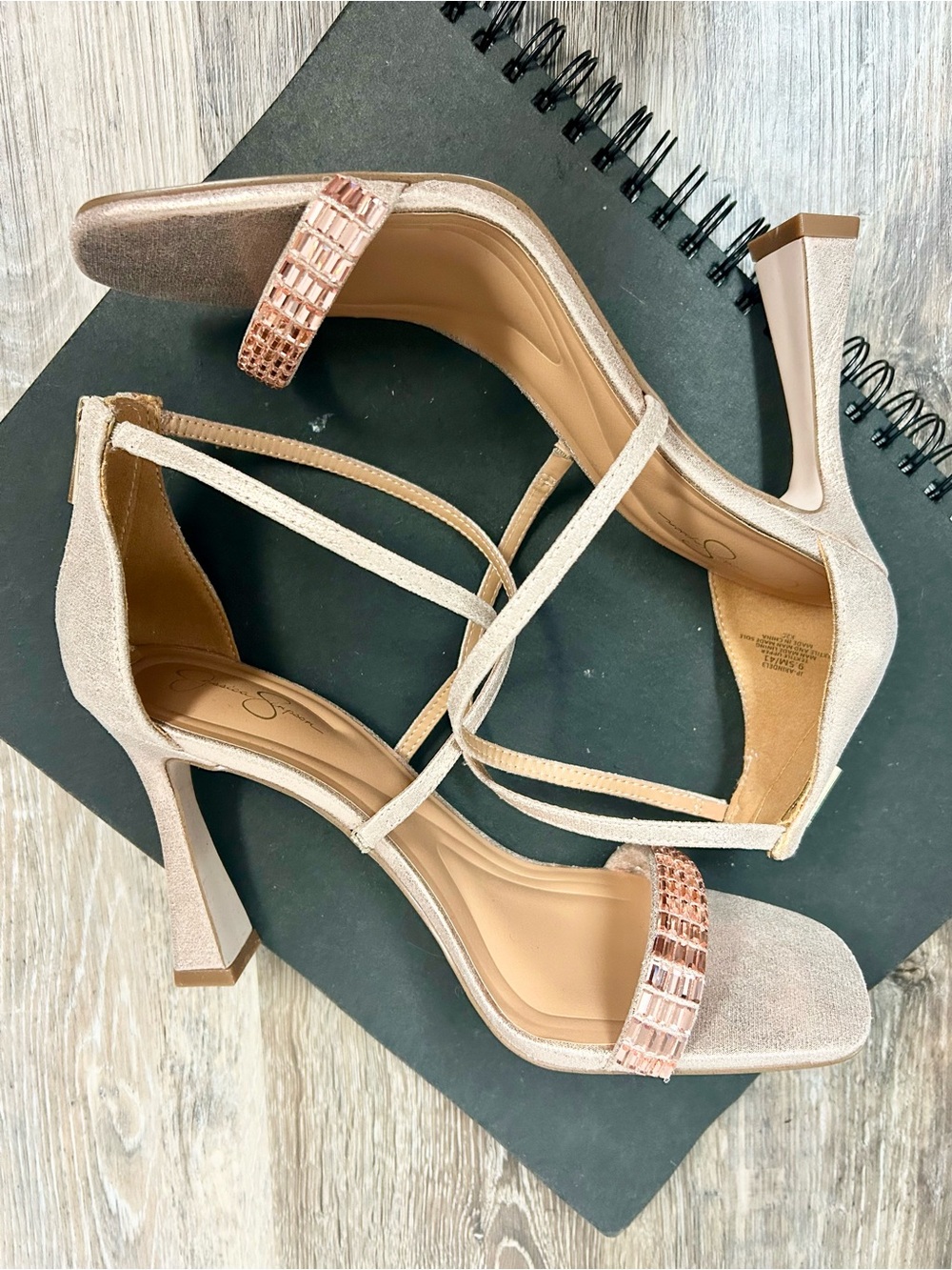 JESSICA SIMPSON 🪎 NWT Women’s Arindel Jeweled Cross Strap Heels - Size 9.5
